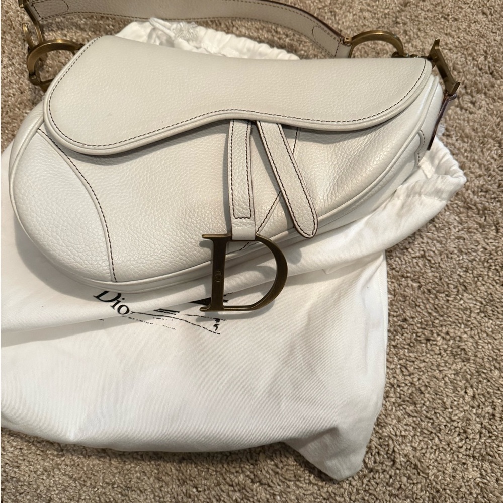 Dior White Shoulder Bag with Saddle Shape and Textured Leather